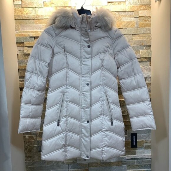 KENNETH COLE NEW YORK Faux Fur Trim Puffer Jacket - Picture 4 of 7